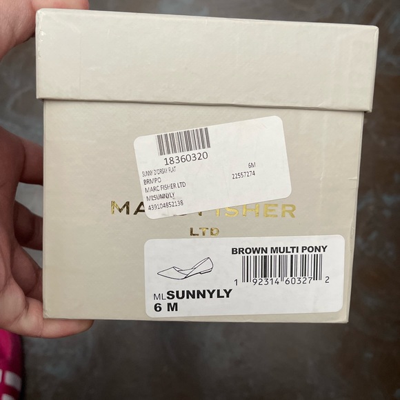 Leopard Flat Shoes - Picture 4 of 5